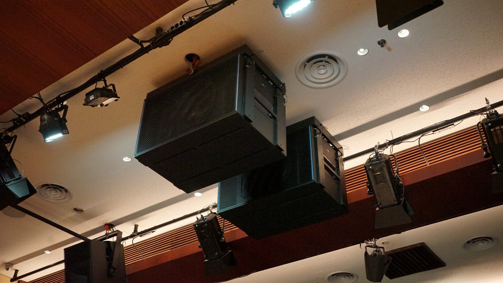 Music Lounge install